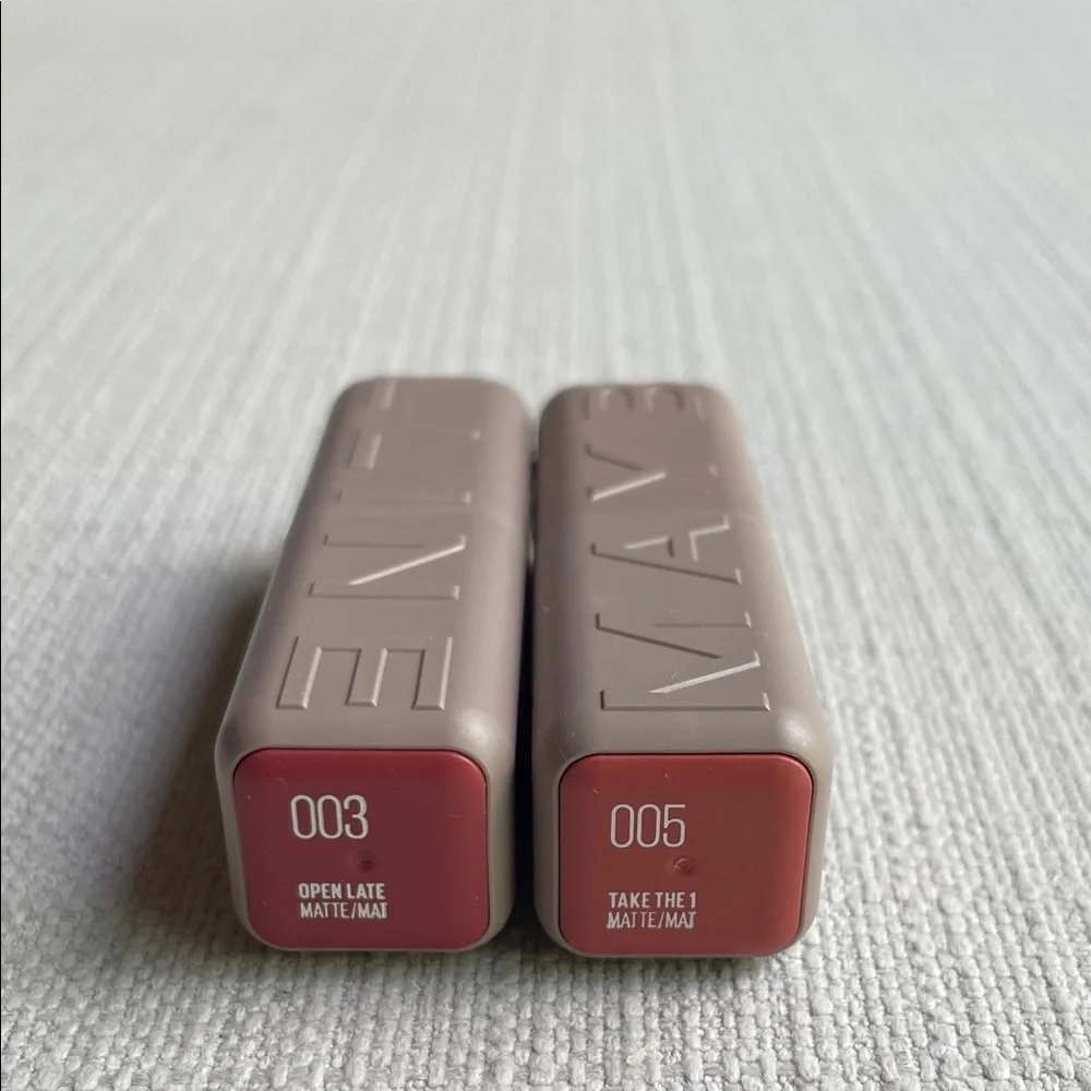 Maybelline MATTE Lipstick Duo (003 Open Late & 005 Take The 1)